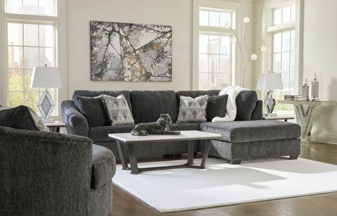 Biddeford 2-Piece Sectional with Chaise